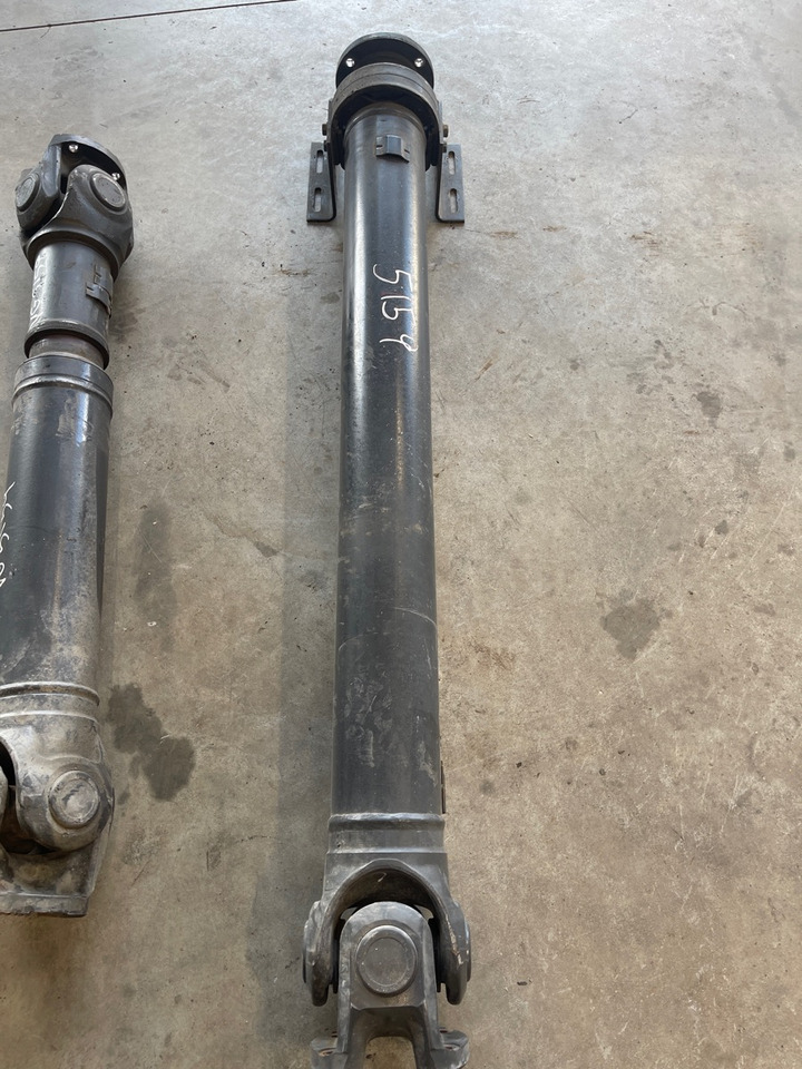 MERCEDES PROPSHAFT A9414100001 - Propeller shaft for Truck: picture 1 MERCEDES PROPSHAFT A9414100001 - Propeller shaft for Truck: picture 1