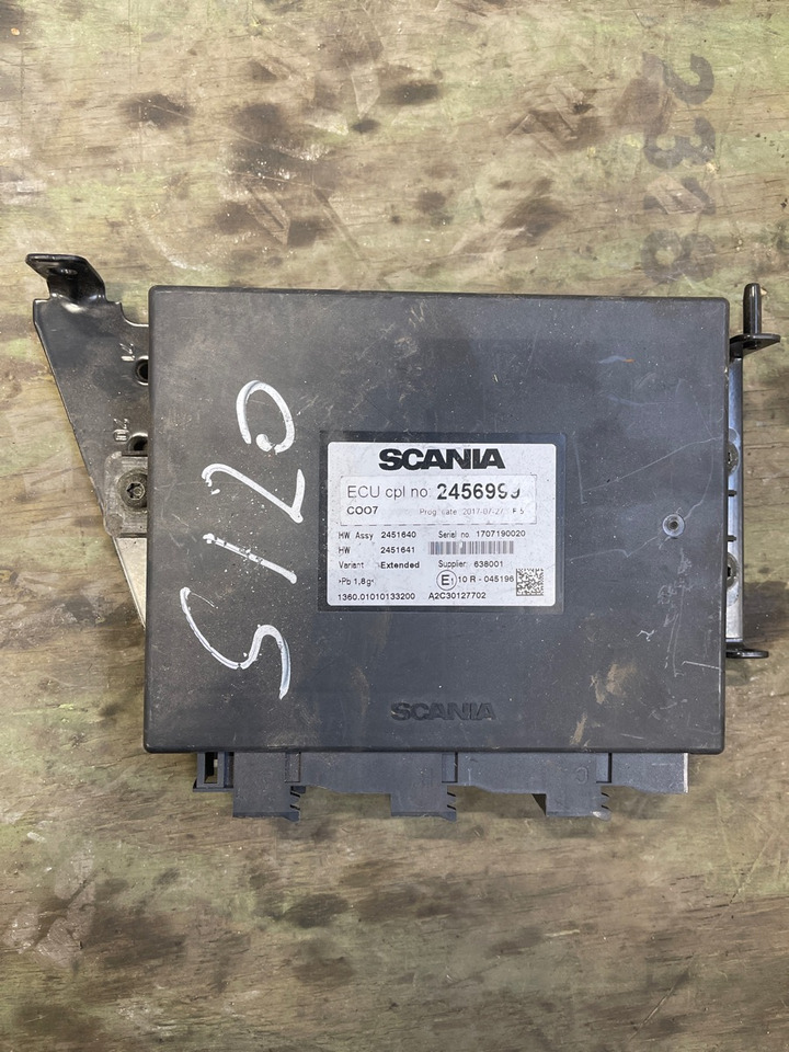 SCANIA COO7 2456999 - Electrical system for Truck: picture 1 SCANIA COO7 2456999 - Electrical system for Truck: picture 1
