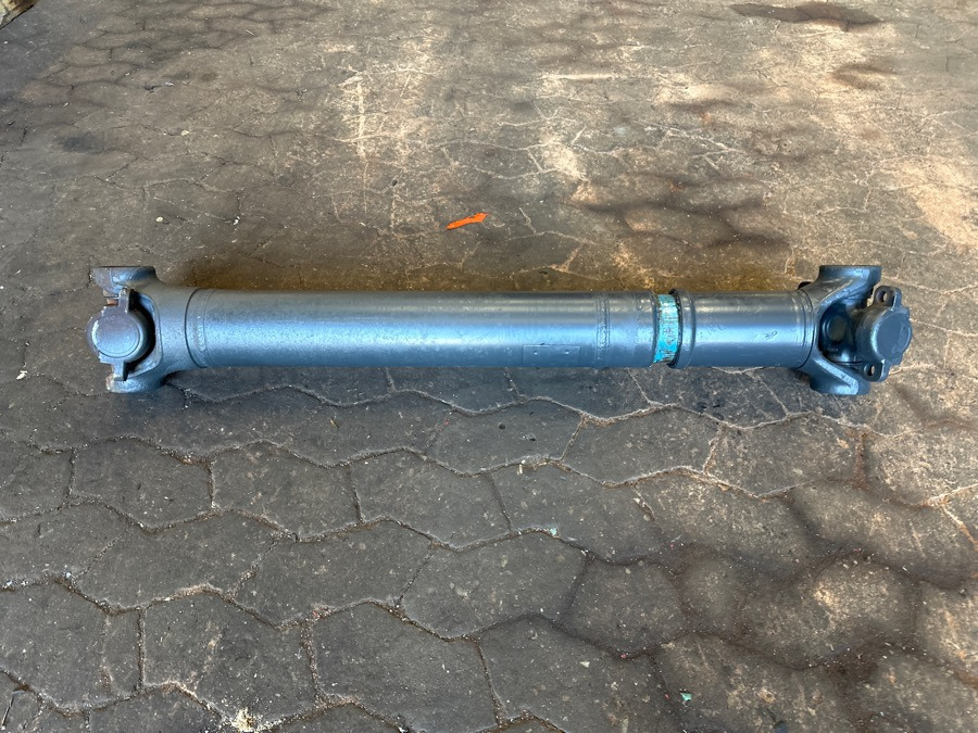 SCANIA PROPSHAFT 1758533 P500 57CM - Propeller shaft for Truck: picture 2 SCANIA PROPSHAFT 1758533 P500 57CM - Propeller shaft for Truck: picture 2