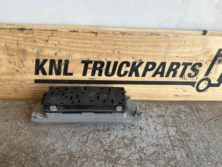 SCANIA ROOF LAMP 2242539 - Lights/ Lighting for Truck: picture 2 SCANIA ROOF LAMP 2242539 - Lights/ Lighting for Truck: picture 2