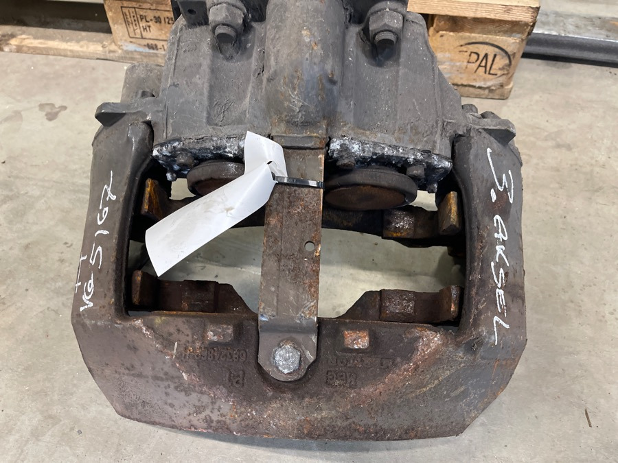 VOLVO REAR AXLE CALIBER RH 20527556 - Rear axle for Truck: picture 1 VOLVO REAR AXLE CALIBER RH 20527556 - Rear axle for Truck: picture 1