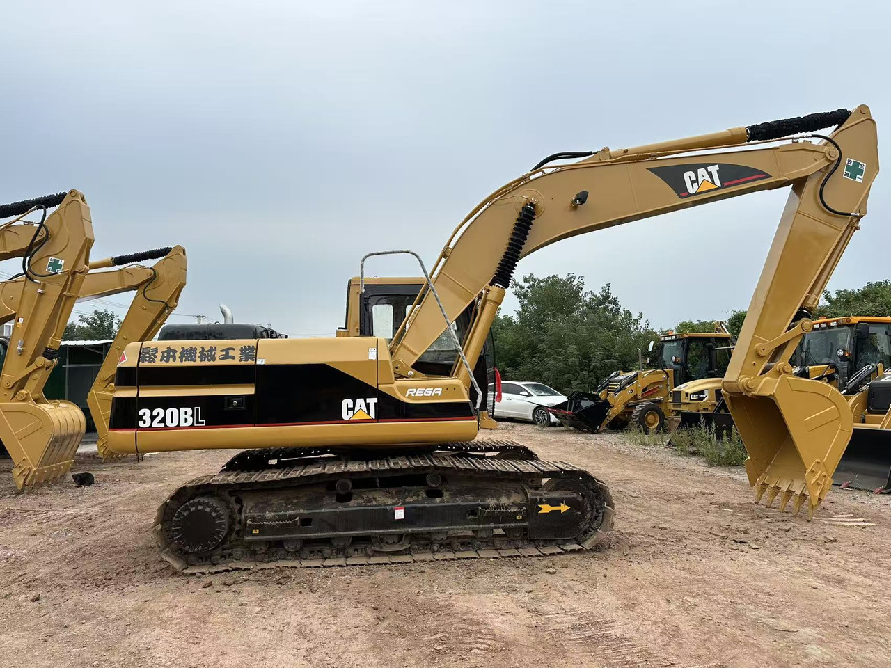 CATERPILLAR 320BL crawler excavator - Excavator: picture 2 CATERPILLAR 320BL crawler excavator - Excavator: picture 2