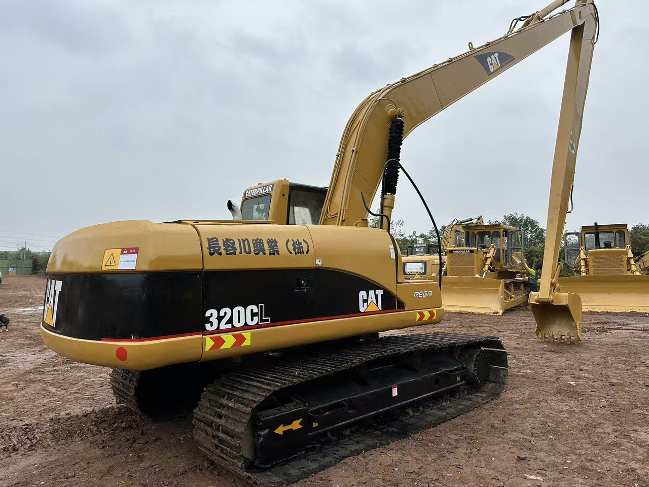 CATERPILLAR 320CL long reach excavator - Crawler excavator: picture 1 CATERPILLAR 320CL long reach excavator - Crawler excavator: picture 1