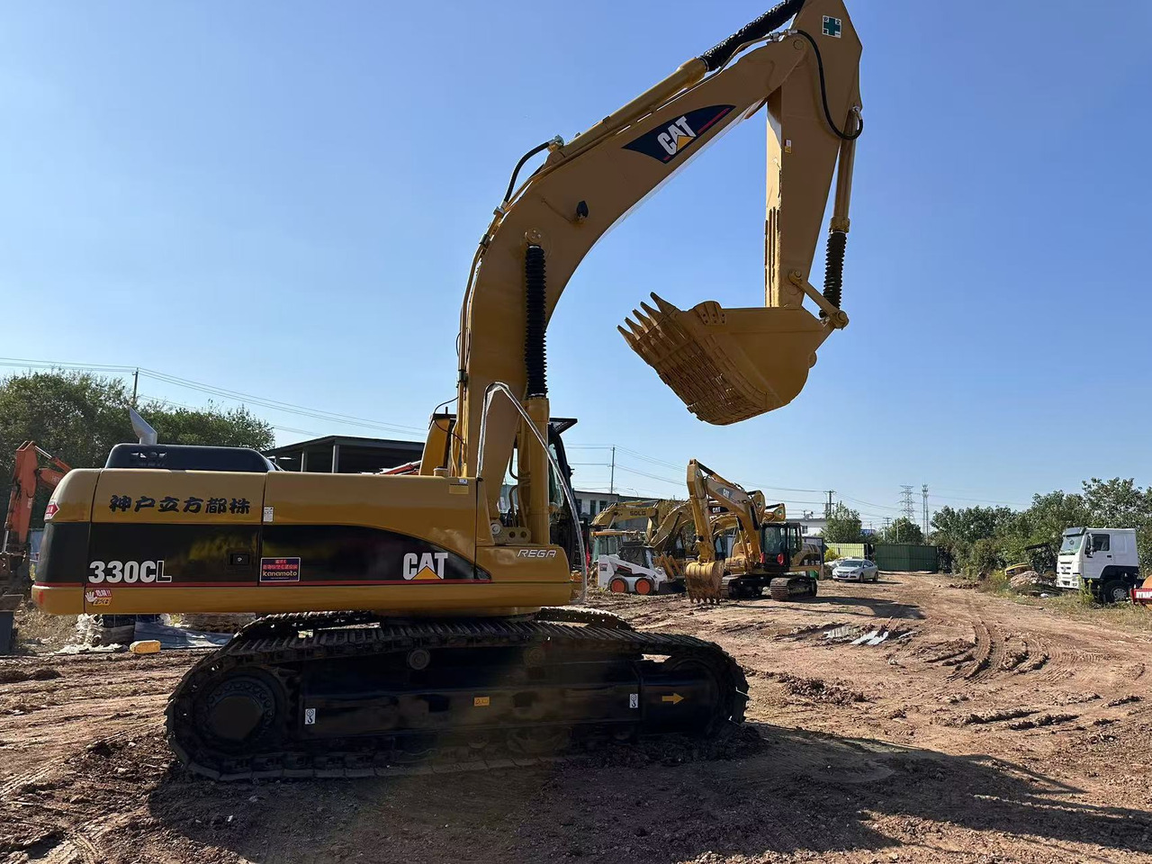 CATERPILLAR 330CL - Excavator: picture 1 CATERPILLAR 330CL - Excavator: picture 1