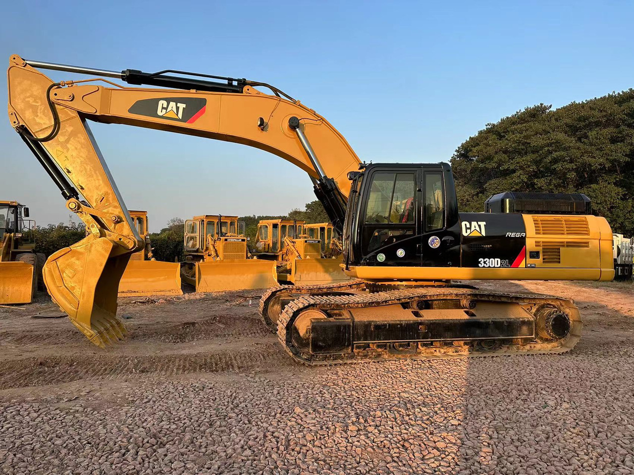 CATERPILLAR 330D2L excavator - Crawler excavator: picture 3 CATERPILLAR 330D2L excavator - Crawler excavator: picture 3