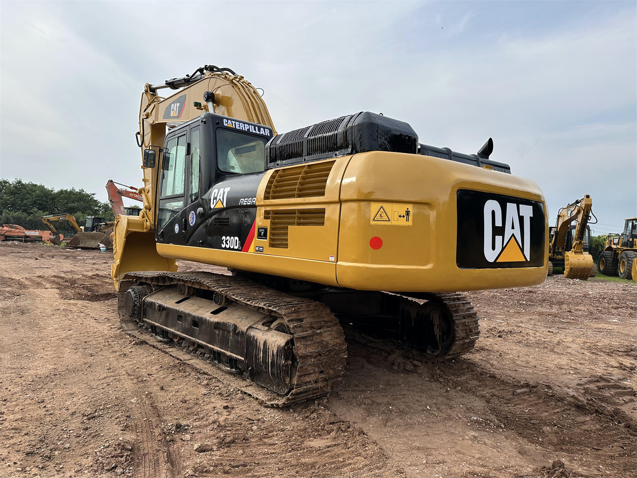 CATERPILLAR 330DL - Crawler excavator: picture 5 CATERPILLAR 330DL - Crawler excavator: picture 5