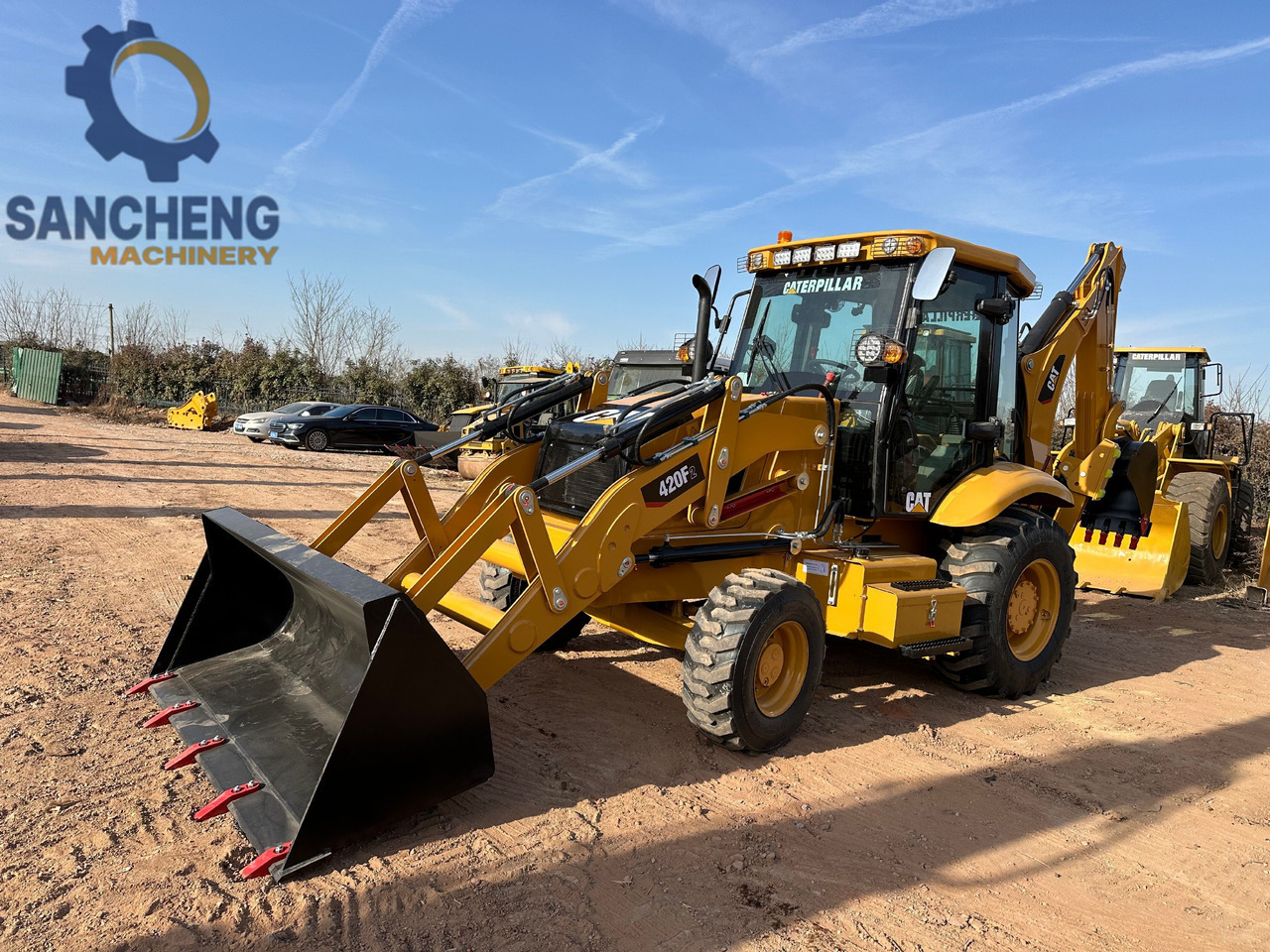 New Backhoe loader CATERPILLAR 420F2: picture 8