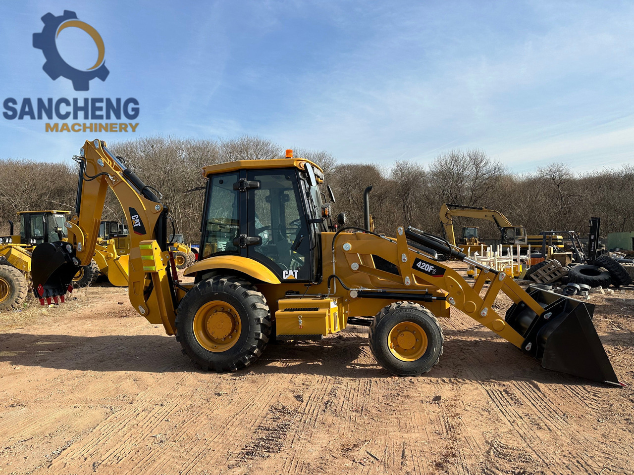 New Backhoe loader CATERPILLAR 420F2: picture 10