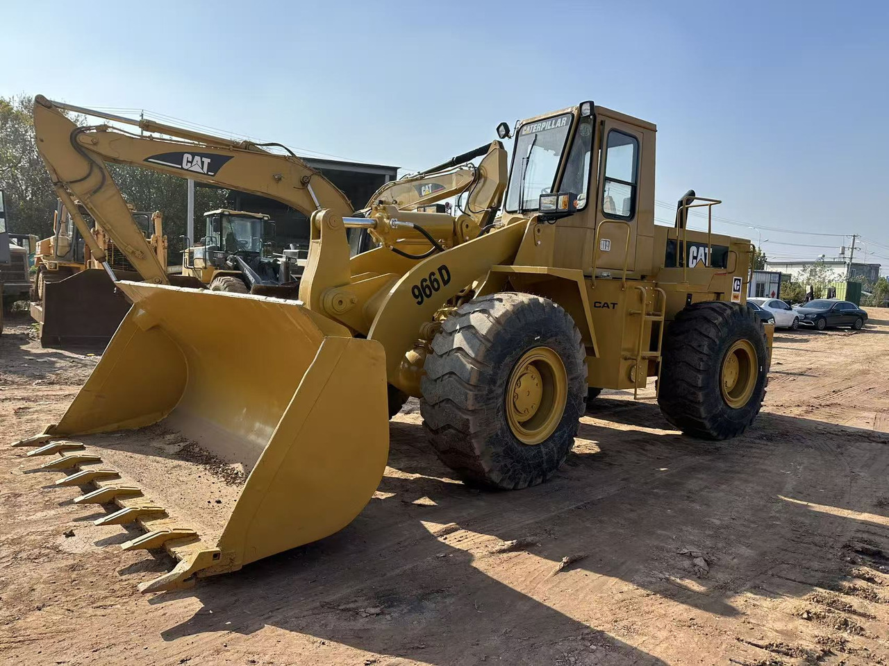 CATERPILLAR 966D - Wheel loader: picture 1 CATERPILLAR 966D - Wheel loader: picture 1