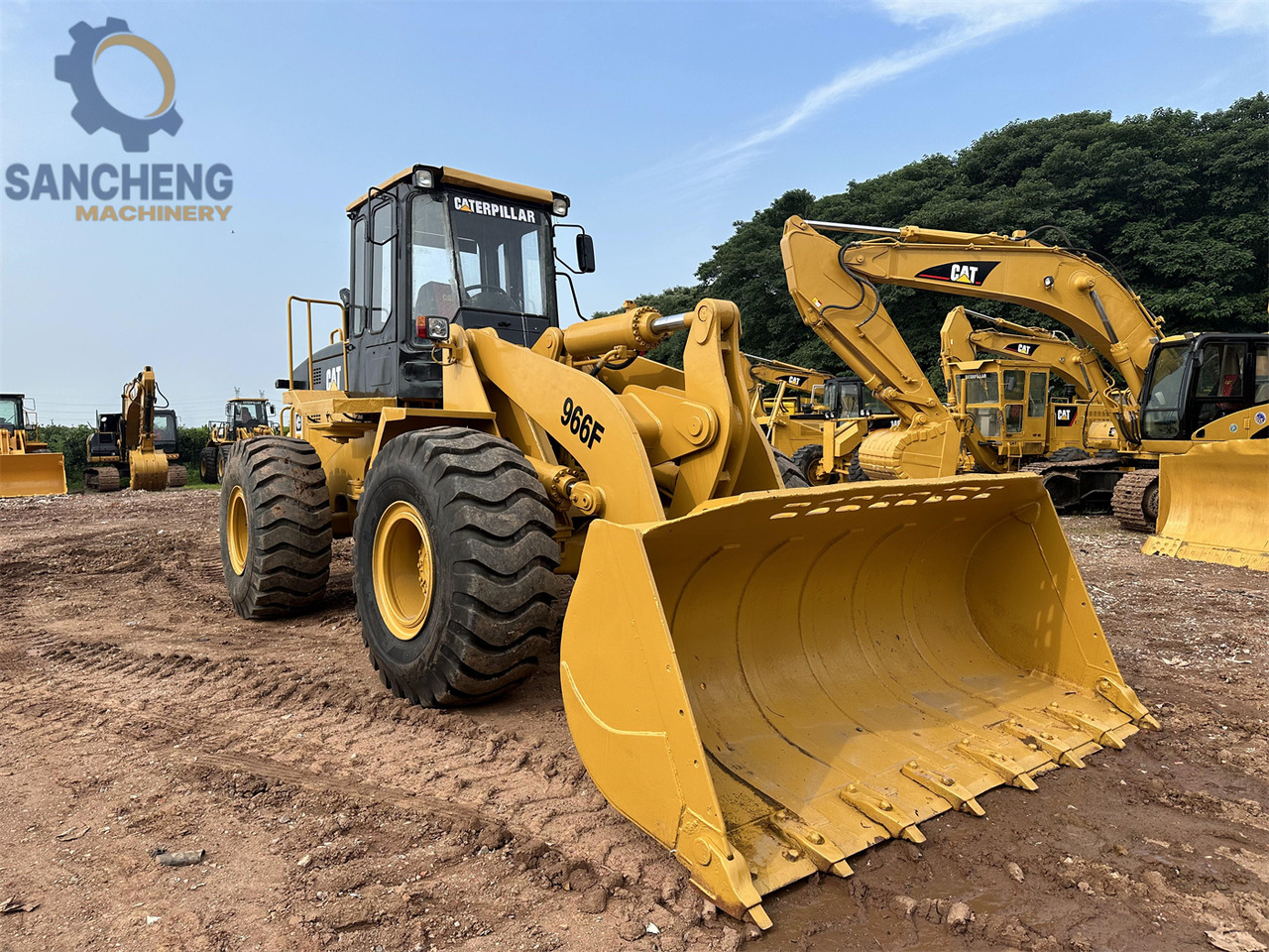 CATERPILLAR 966F - Wheel loader: picture 1 CATERPILLAR 966F - Wheel loader: picture 1