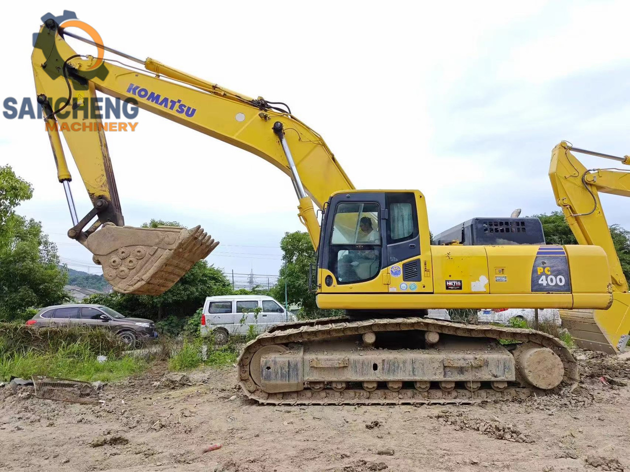 Crawler excavator KOMATSU PC400: picture 1