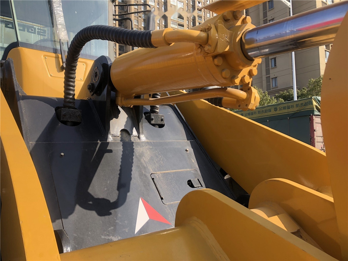 SDLG LG956L - Wheel loader: picture 2 SDLG LG956L - Wheel loader: picture 2