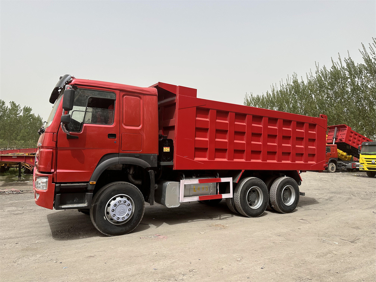 SINOTRUK Howo Dump truck 371 - Tipper: picture 5 SINOTRUK Howo Dump truck 371 - Tipper: picture 5