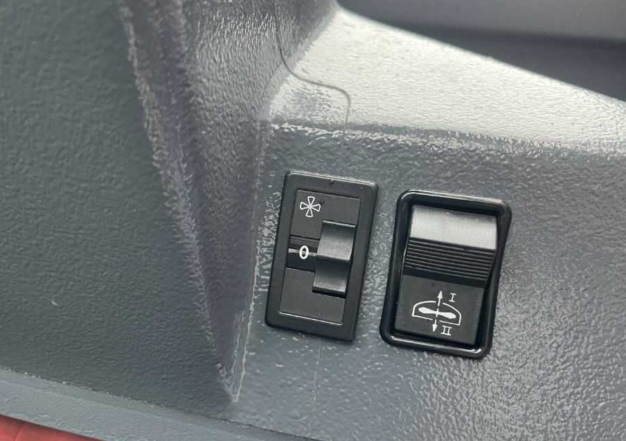 Industrial sweeper Dulevo 100BK: picture 8