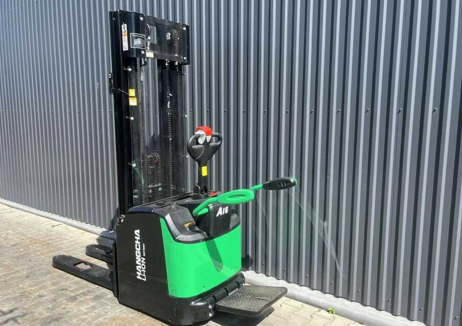 HC (Hangcha) CDD16 - Stacker: picture 3 HC (Hangcha) CDD16 - Stacker: picture 3