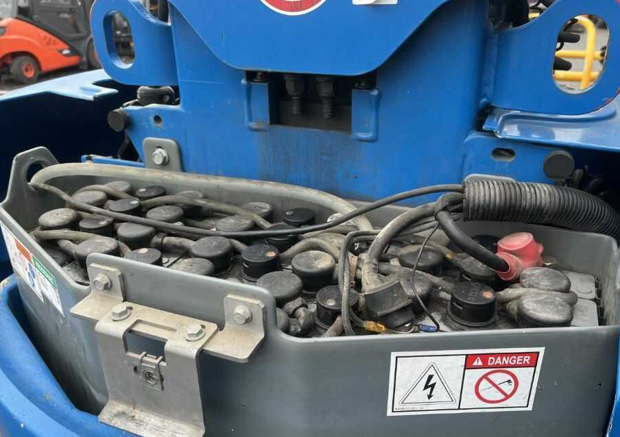 Haulotte STAR 10-1 - Vertical mast lift: picture 5 Haulotte STAR 10-1 - Vertical mast lift: picture 5