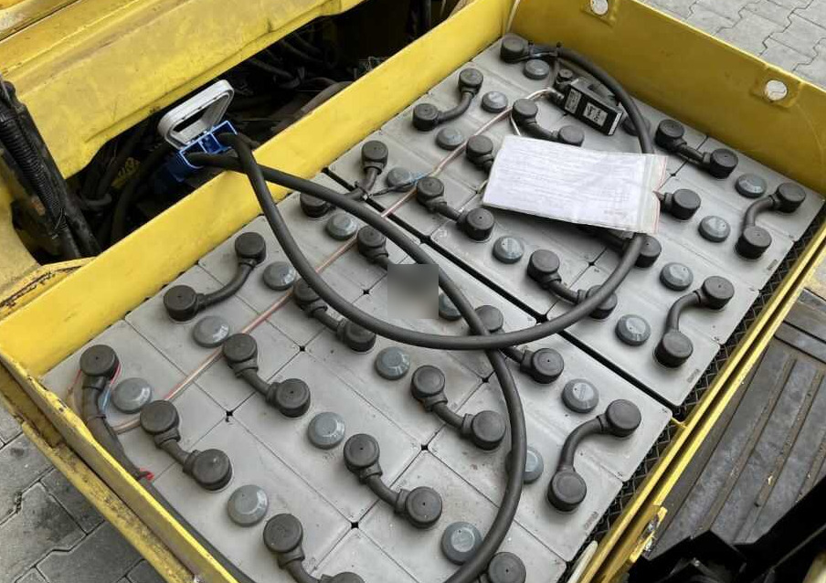 Electric forklift Hyster J1.80XMT: picture 7