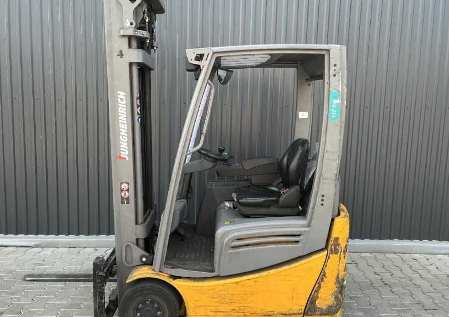 Jungheinrich EFG213 - Electric forklift: picture 2 Jungheinrich EFG213 - Electric forklift: picture 2