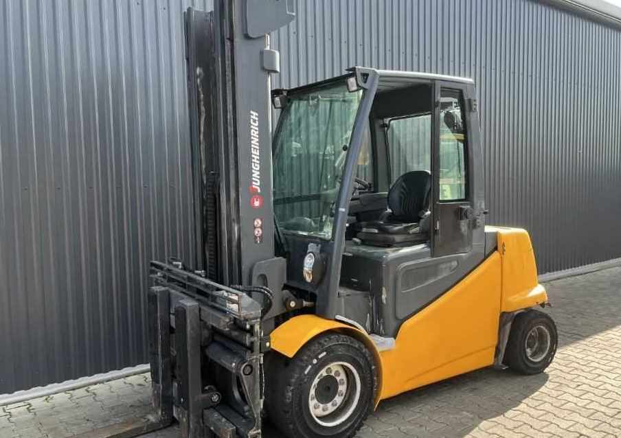Jungheinrich EFGS50 - Electric forklift: picture 1 Jungheinrich EFGS50 - Electric forklift: picture 1