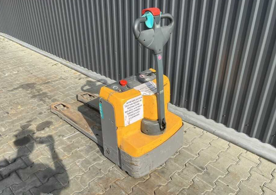 Jungheinrich EJEM15 - Pallet truck: picture 3 Jungheinrich EJEM15 - Pallet truck: picture 3