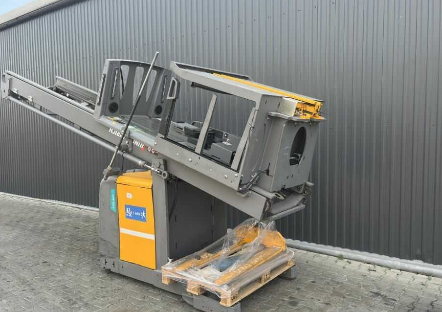 Jungheinrich EKS312 - Order picker: picture 3 Jungheinrich EKS312 - Order picker: picture 3