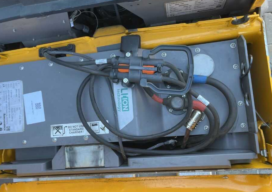 Jungheinrich ERE120 - Pallet truck: picture 5 Jungheinrich ERE120 - Pallet truck: picture 5