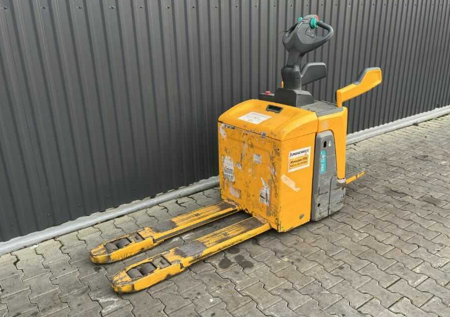 Jungheinrich ERE120 - Pallet truck: picture 1 Jungheinrich ERE120 - Pallet truck: picture 1