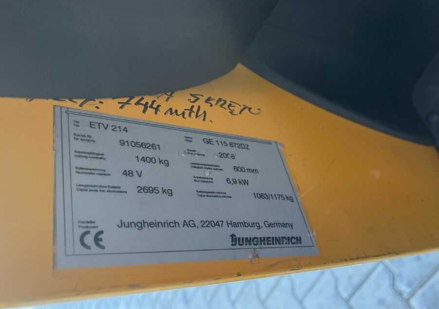 Jungheinrich ETV214 - Reach truck: picture 4 Jungheinrich ETV214 - Reach truck: picture 4
