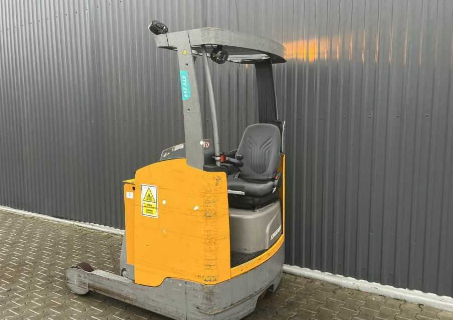 Jungheinrich ETV214 - Reach truck: picture 3 Jungheinrich ETV214 - Reach truck: picture 3