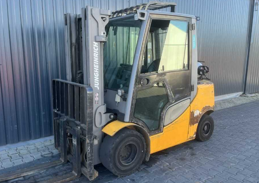 Jungheinrich TFG435s - LPG forklift: picture 1 Jungheinrich TFG435s - LPG forklift: picture 1