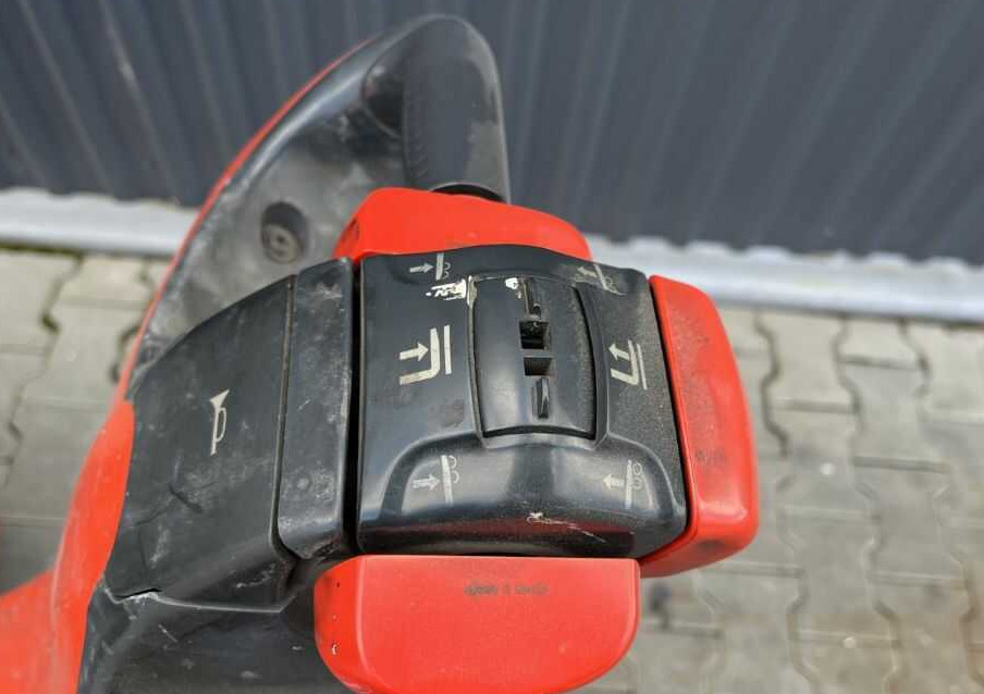 Stacker Linde D08: picture 7