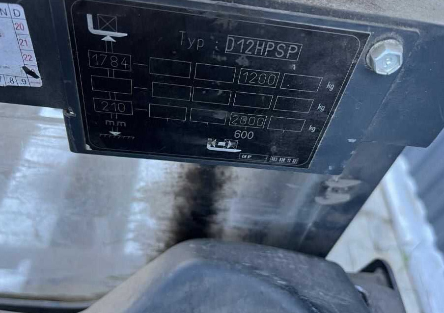 Linde D12HPSP - Stacker: picture 5 Linde D12HPSP - Stacker: picture 5