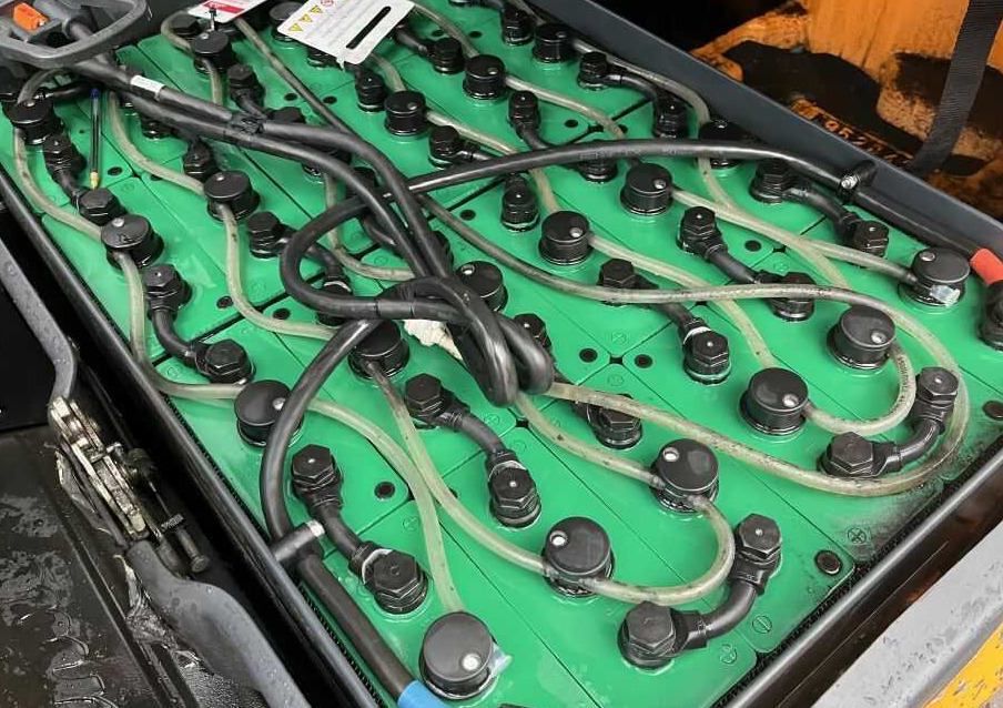 Electric forklift Linde E14-02: picture 7