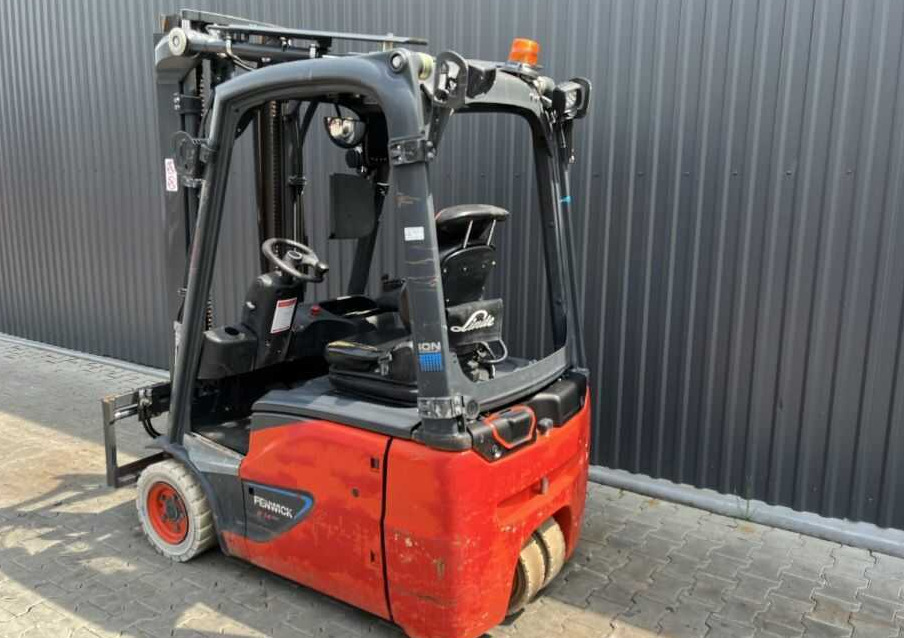 Linde E14-02 - Electric forklift: picture 3 Linde E14-02 - Electric forklift: picture 3