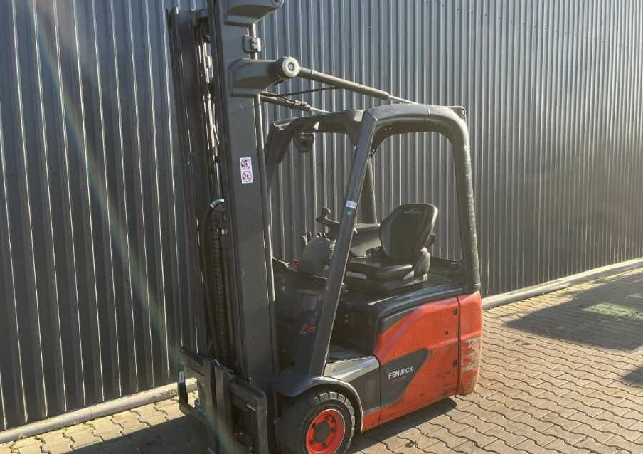Linde E15-02 - Electric forklift: picture 1 Linde E15-02 - Electric forklift: picture 1