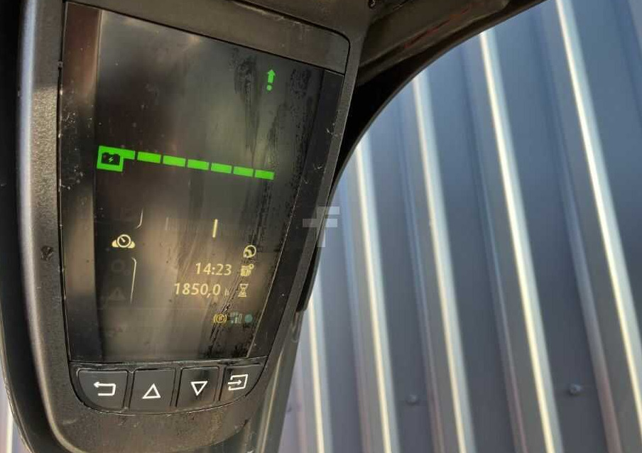 Linde E15-02 - Electric forklift: picture 5 Linde E15-02 - Electric forklift: picture 5