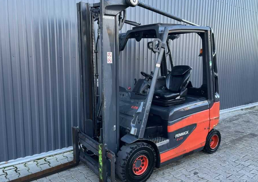 Linde E25-01 - Electric forklift: picture 1 Linde E25-01 - Electric forklift: picture 1