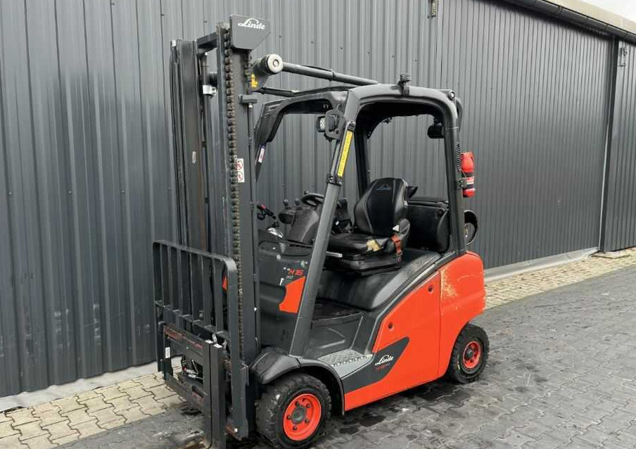 Linde H16T-01 - LPG forklift: picture 1 Linde H16T-01 - LPG forklift: picture 1