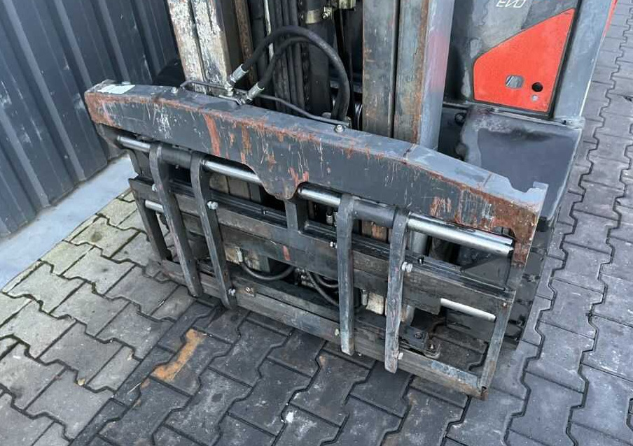 LPG forklift Linde H25T-01: picture 8 LPG forklift Linde H25T-01: picture 8