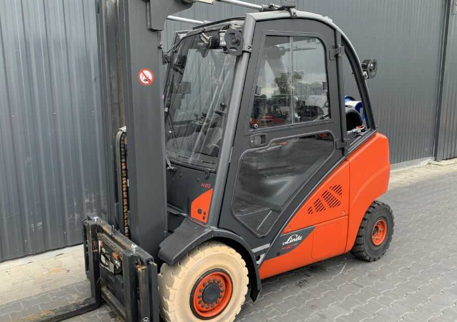 Linde H30T-02 - LPG forklift: picture 4 Linde H30T-02 - LPG forklift: picture 4