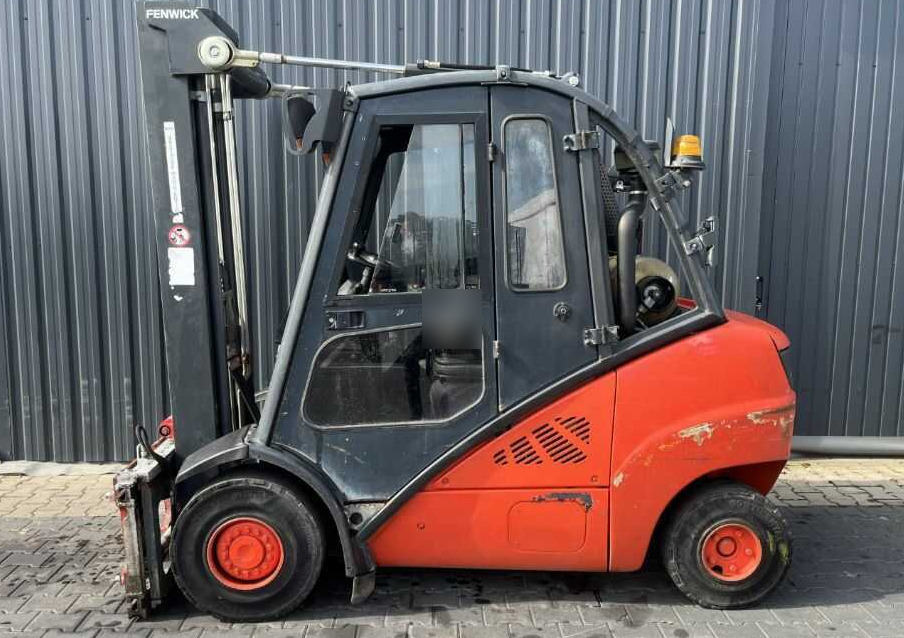 Linde H35T-01 - LPG forklift: picture 2 Linde H35T-01 - LPG forklift: picture 2