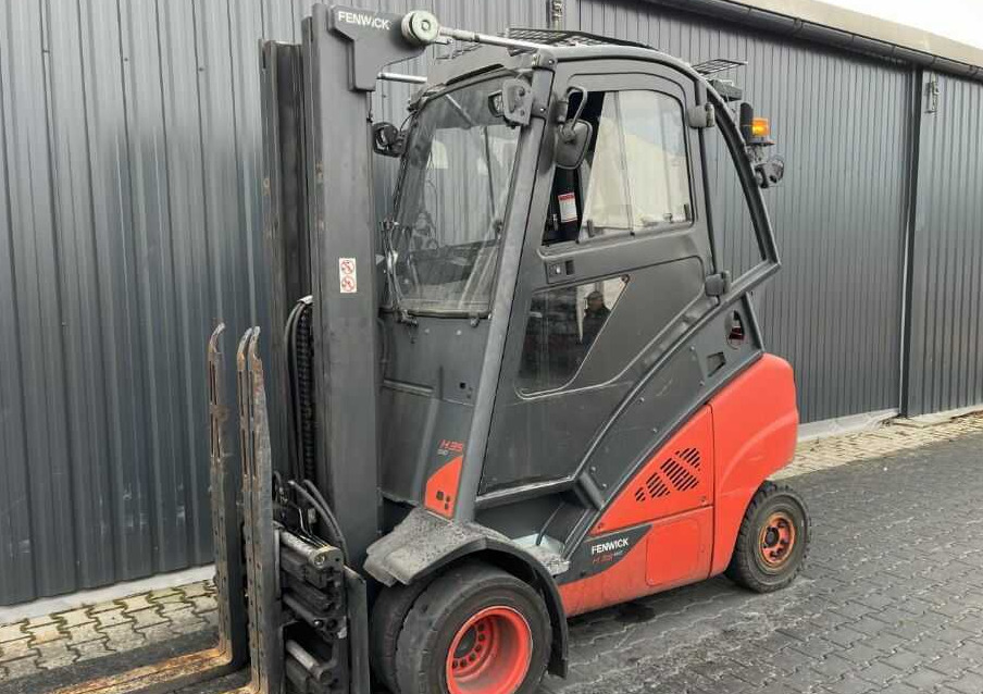 LPG forklift Linde H35T-02: picture 7
