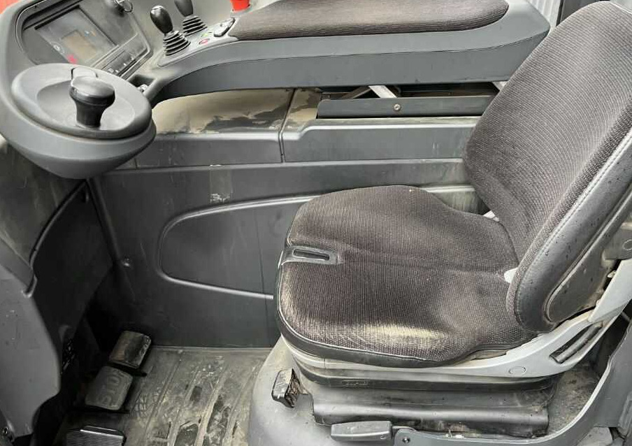 Reach truck Linde R14-01: picture 10