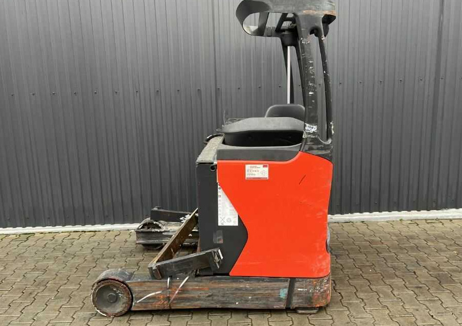 Linde R14HD-01 - Reach truck: picture 2 Linde R14HD-01 - Reach truck: picture 2