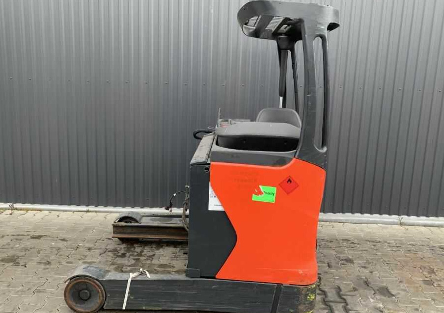 Linde R16-01t - Reach truck: picture 2 Linde R16-01t - Reach truck: picture 2