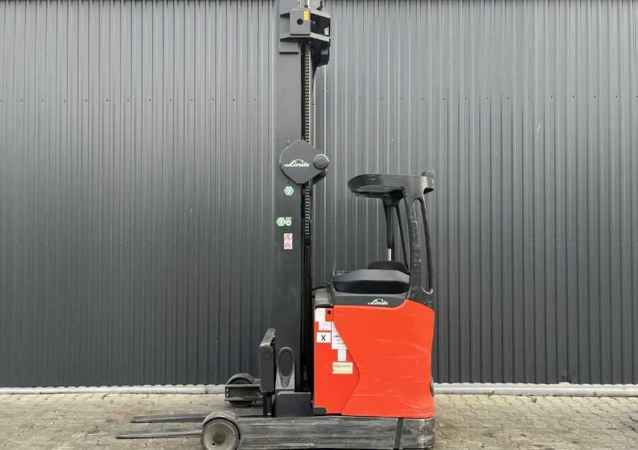 Linde R16HD-01 - Reach truck: picture 2 Linde R16HD-01 - Reach truck: picture 2