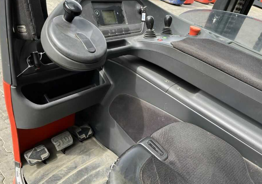Reach truck Linde R16HD-01: picture 7