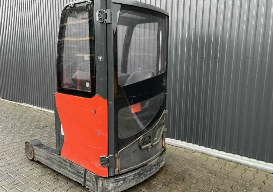 Linde R16HD-01 - Reach truck: picture 3 Linde R16HD-01 - Reach truck: picture 3
