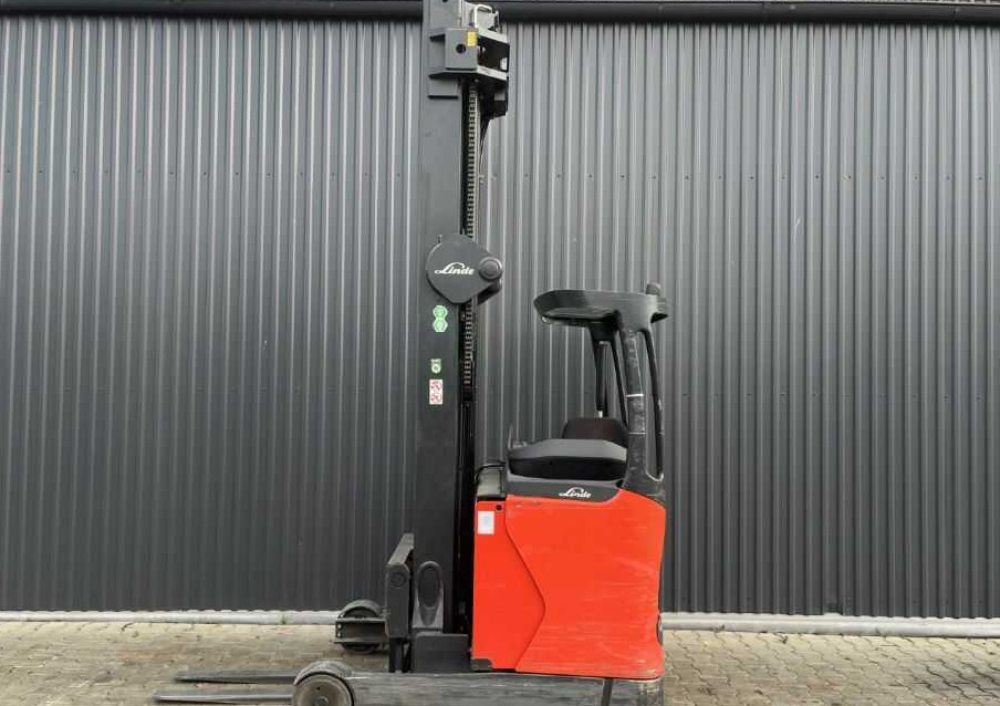 Linde R16HD-01 - Reach truck: picture 2 Linde R16HD-01 - Reach truck: picture 2