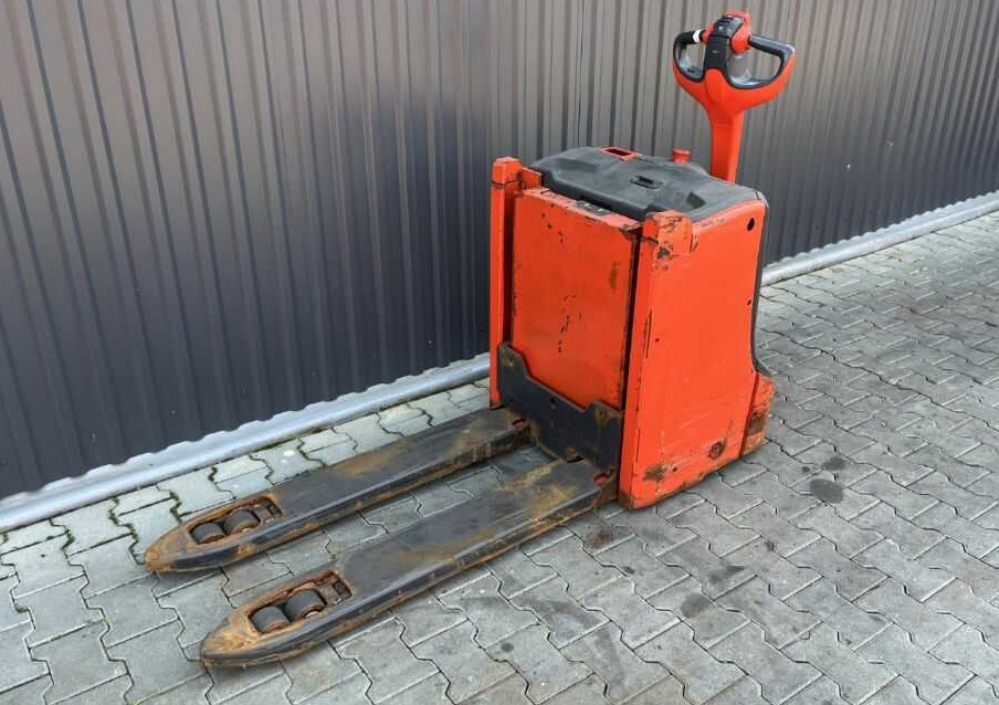 Linde T16L - Pallet truck: picture 1 Linde T16L - Pallet truck: picture 1